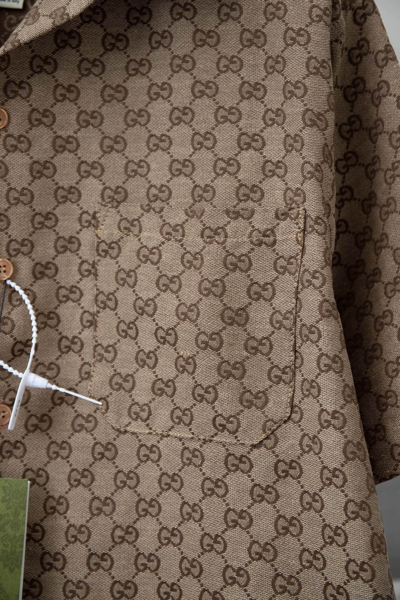 T-shirt marron à imprimé intégral