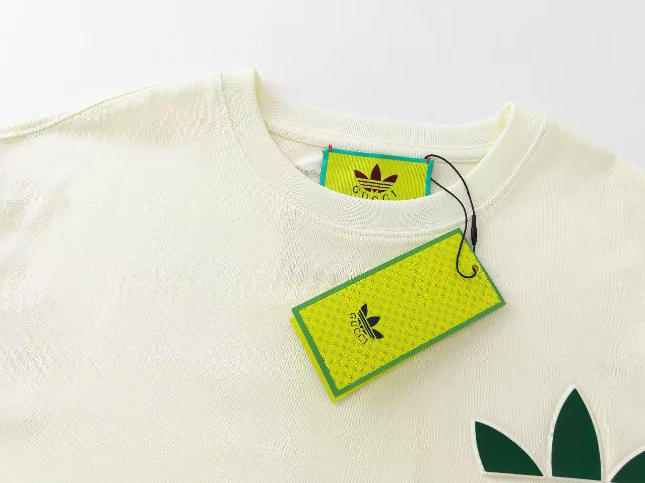 3D Embossed Pattern T-Shirt
