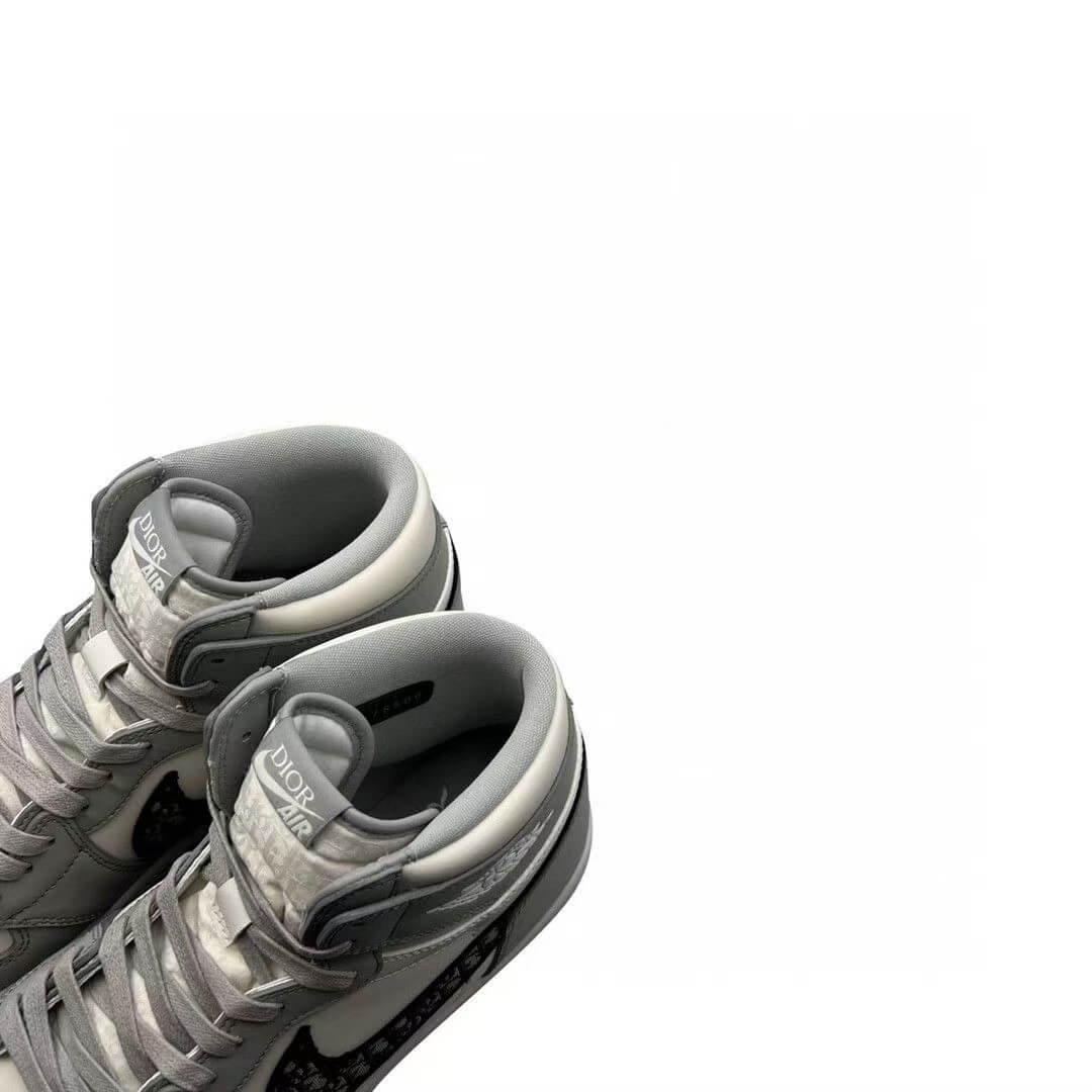 New High-Top Sneaker