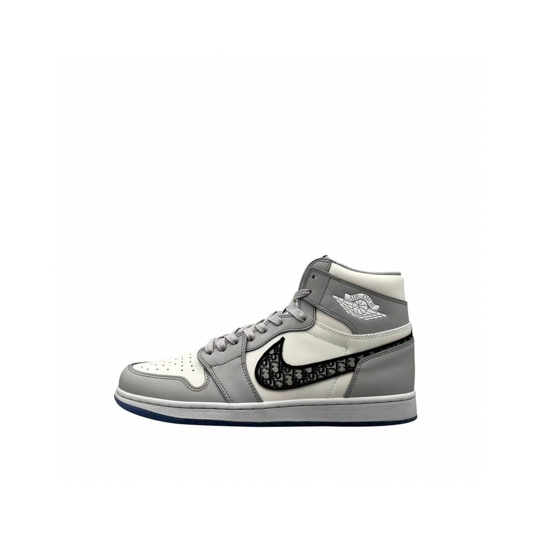New High-Top Sneaker