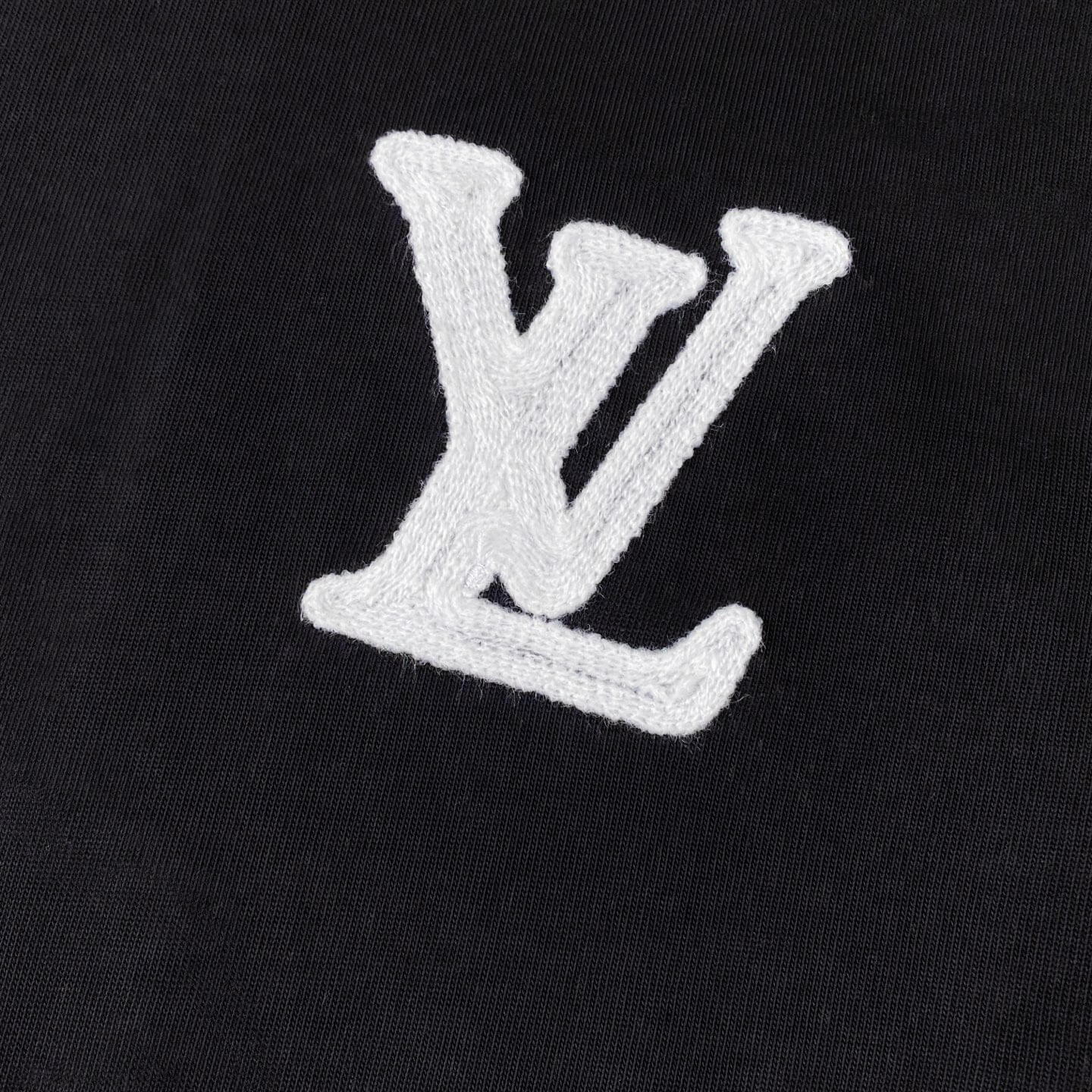 T-shirt classique avec patch monogramme