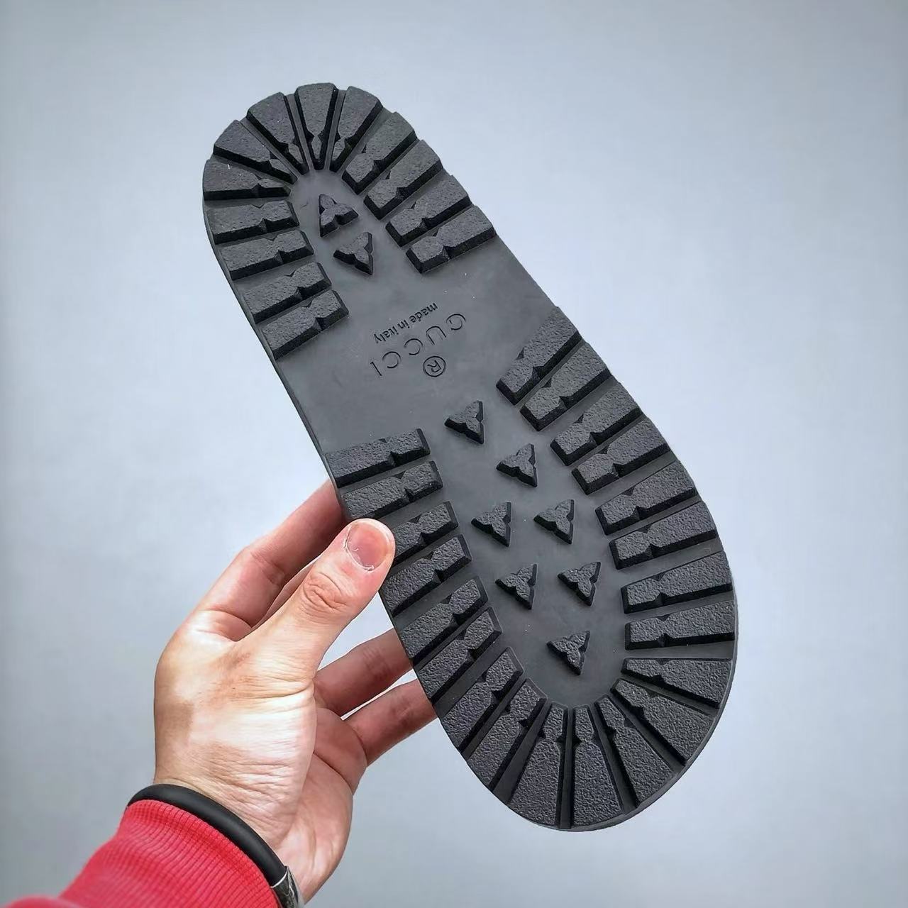Claquettes légères et tendance