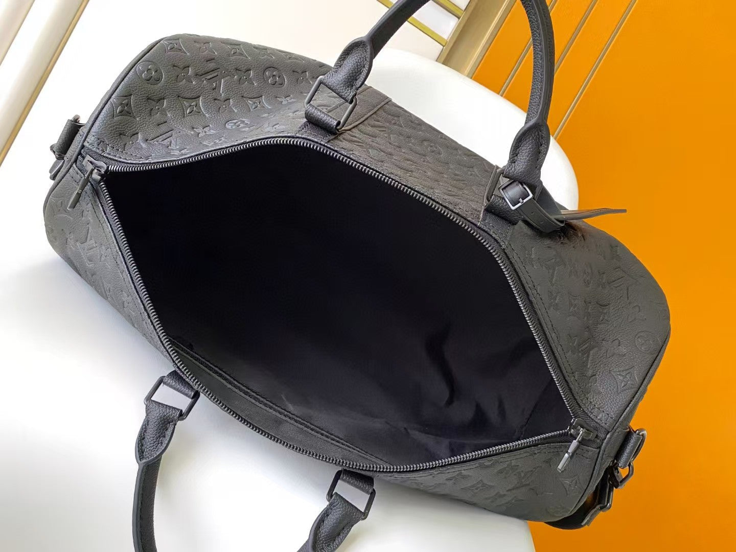 Black Shadow Classic Travel Bag