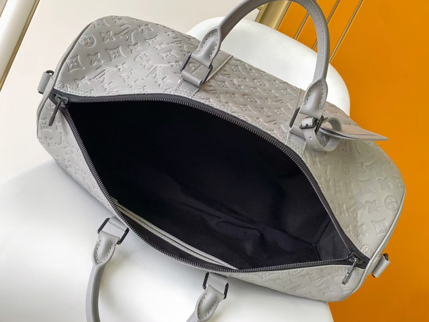 Black Shadow Classic Travel Bag