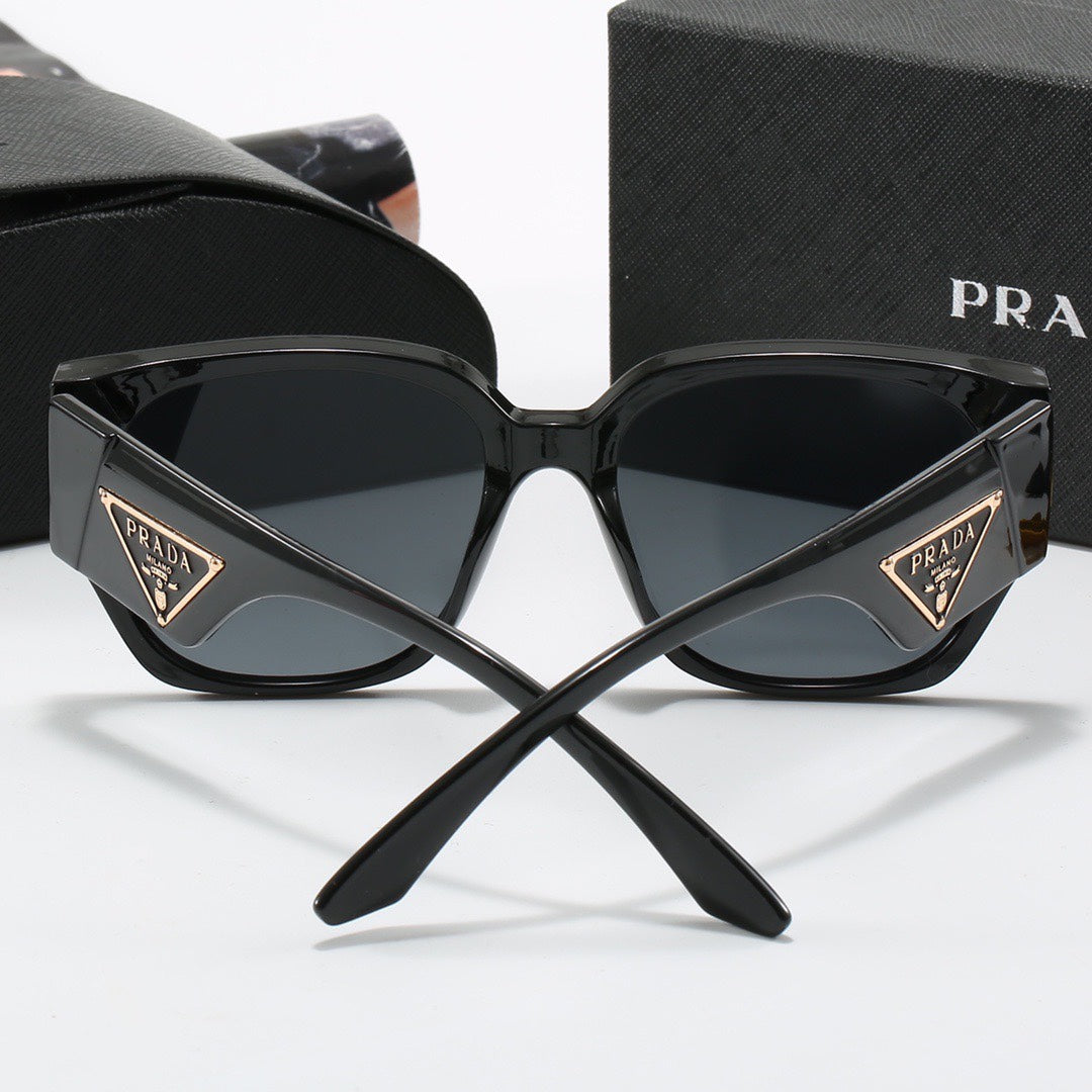Lunettes de soleil rétro à monture épaisse