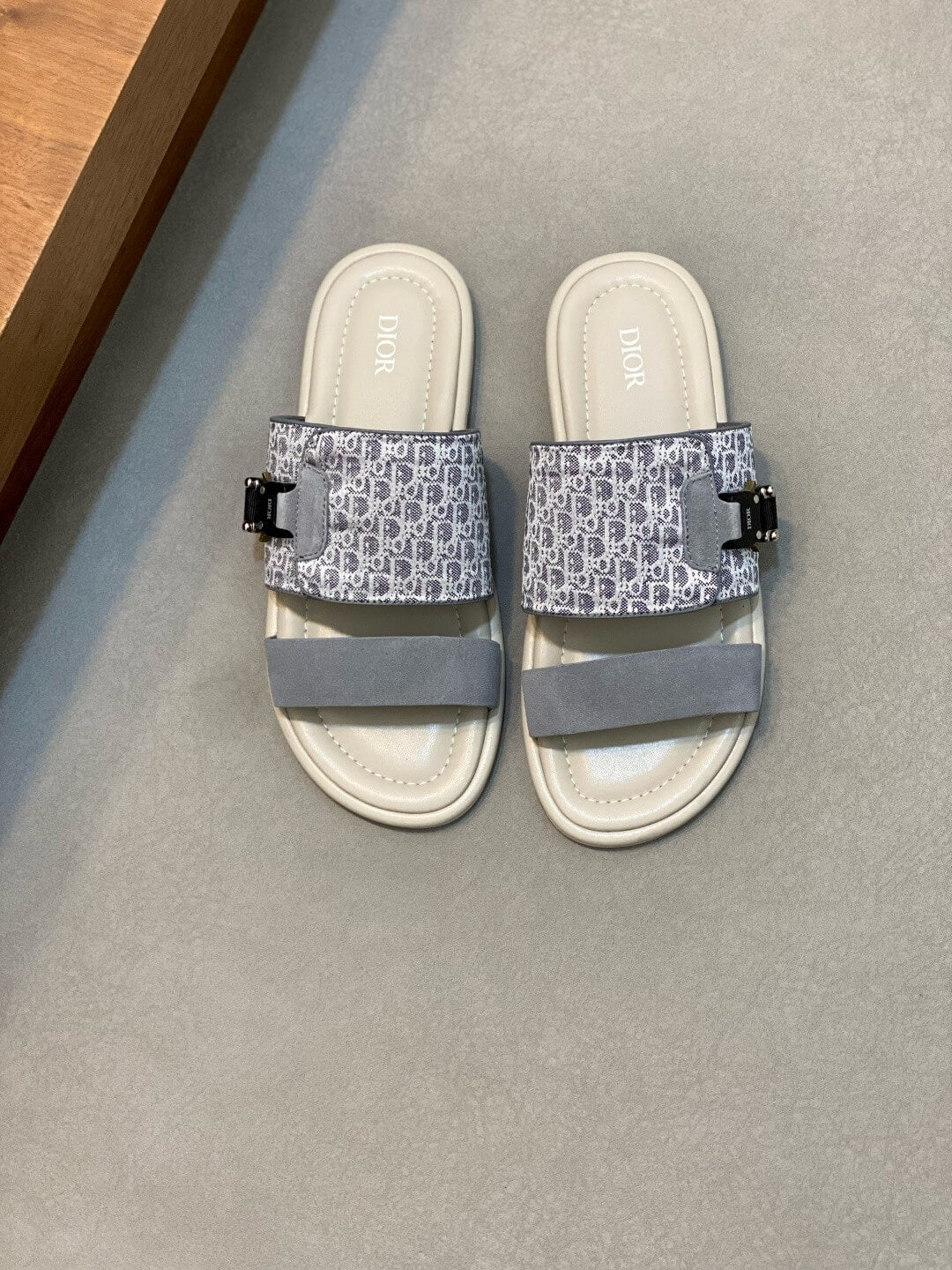 Chaussons en cuir véritable pour hommes