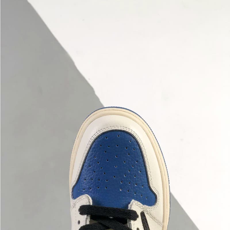 Baskets mi-hautes bleues et blanches