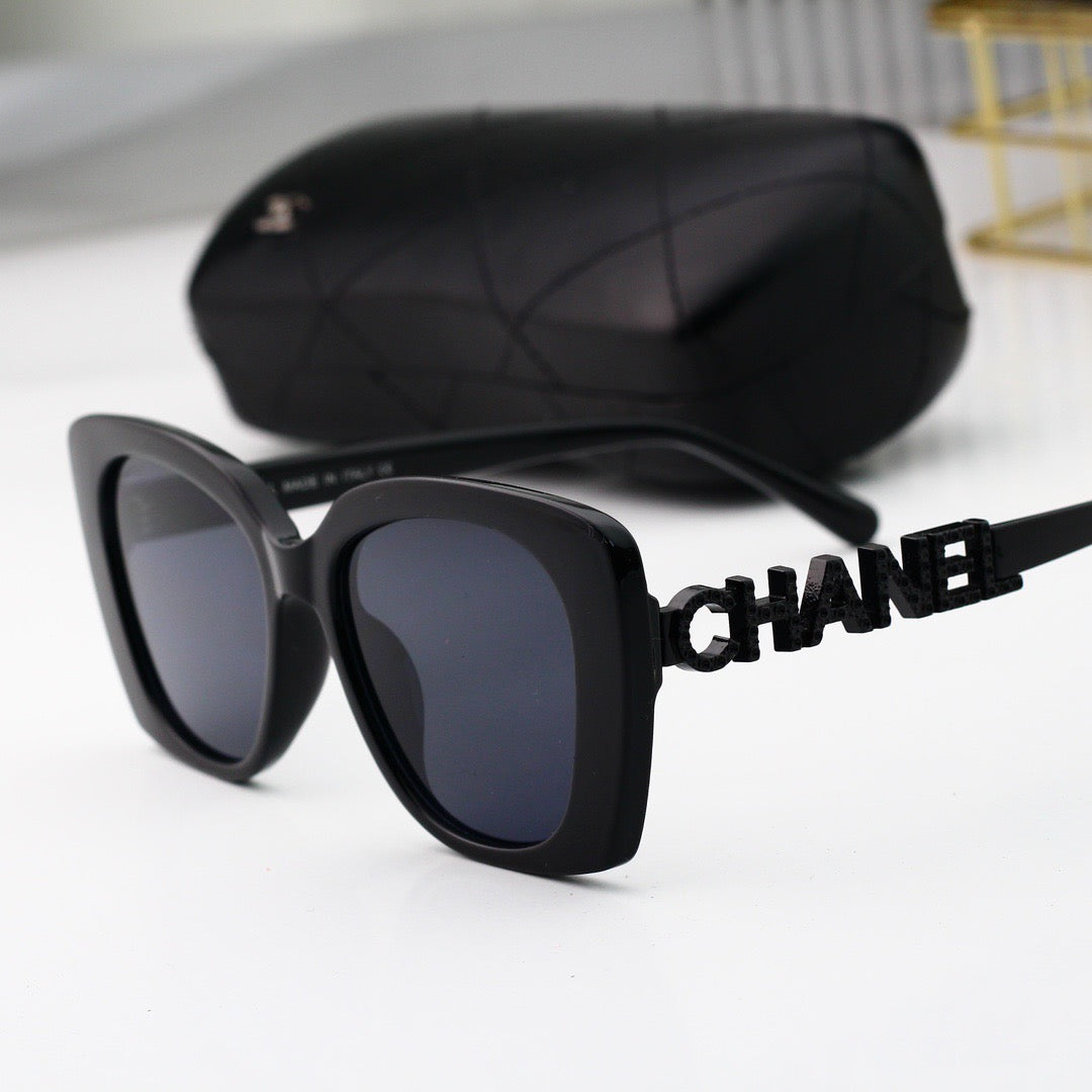 Lunettes de soleil carrées-rondes ajourées tendance