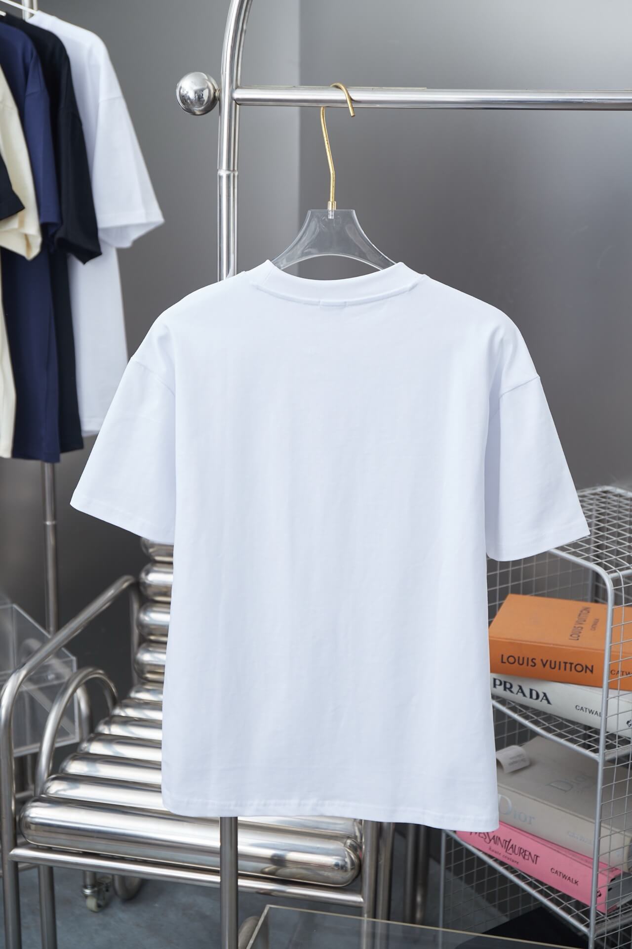 T-shirt brodé poulpe