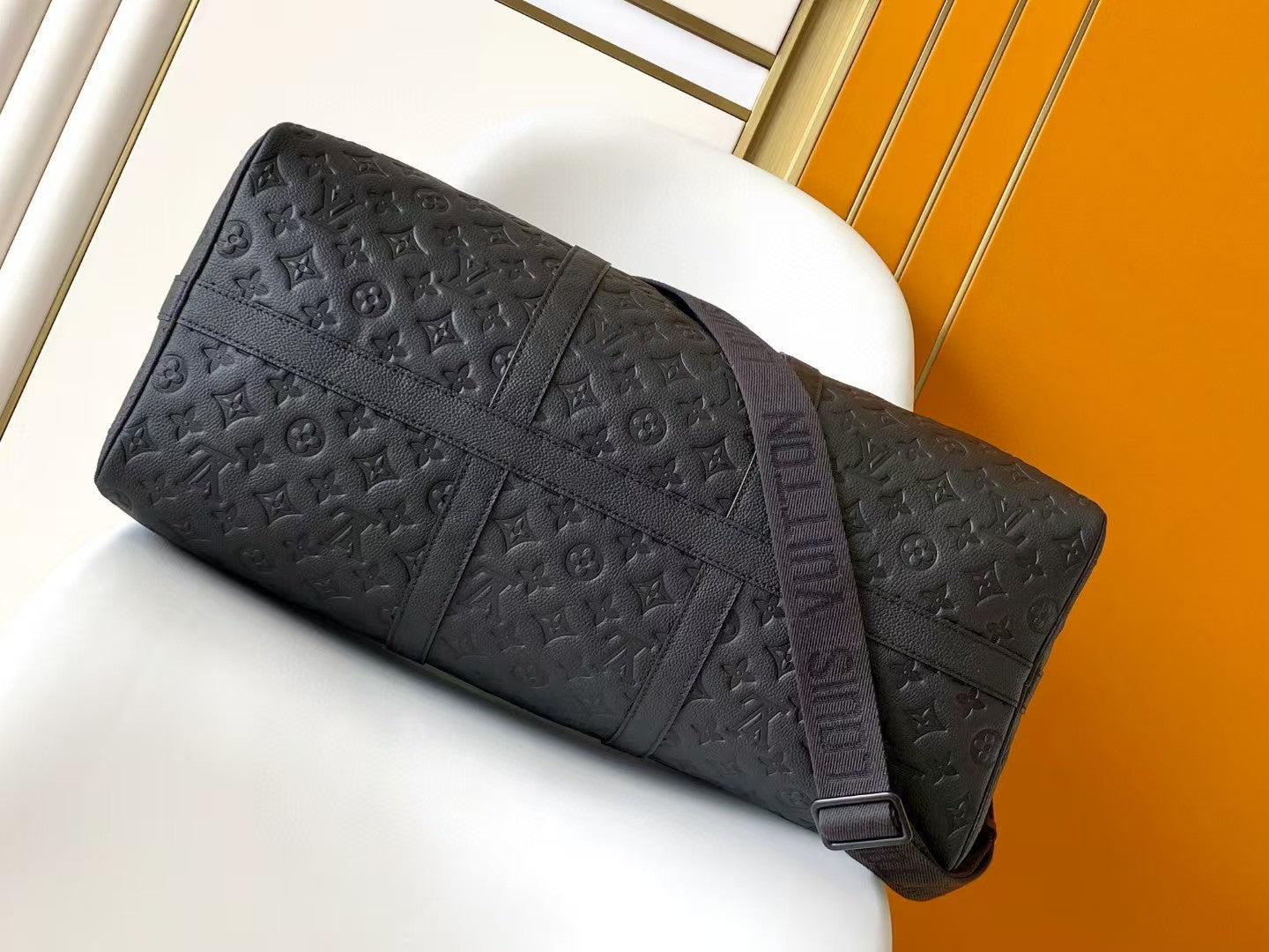 Black Shadow Classic Travel Bag