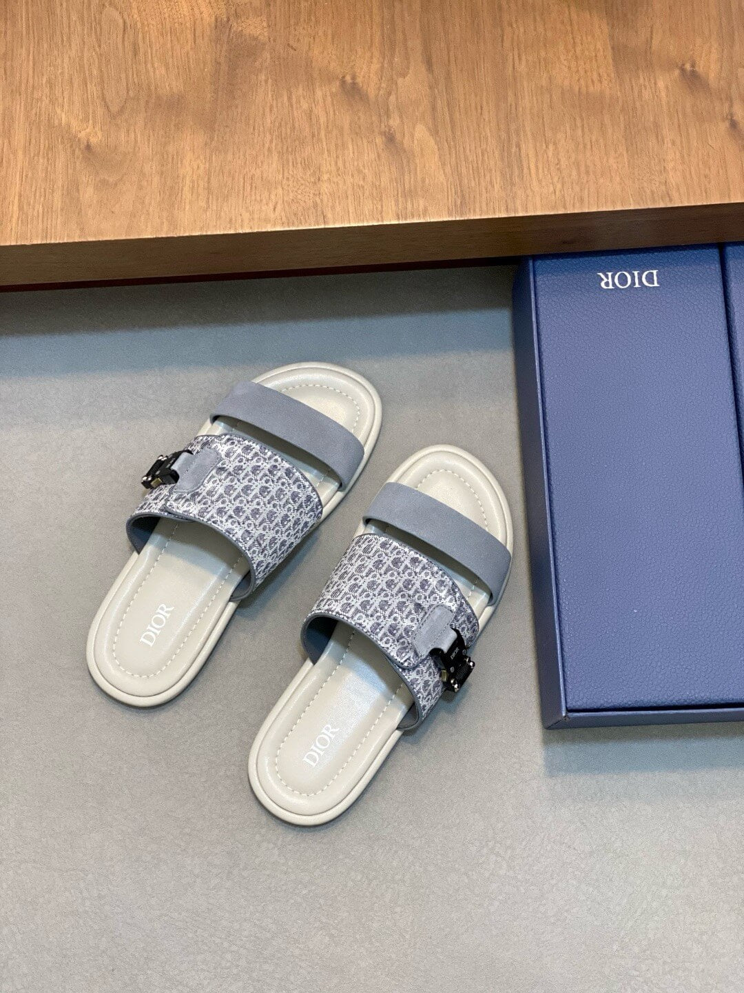 Chaussons en cuir véritable pour hommes