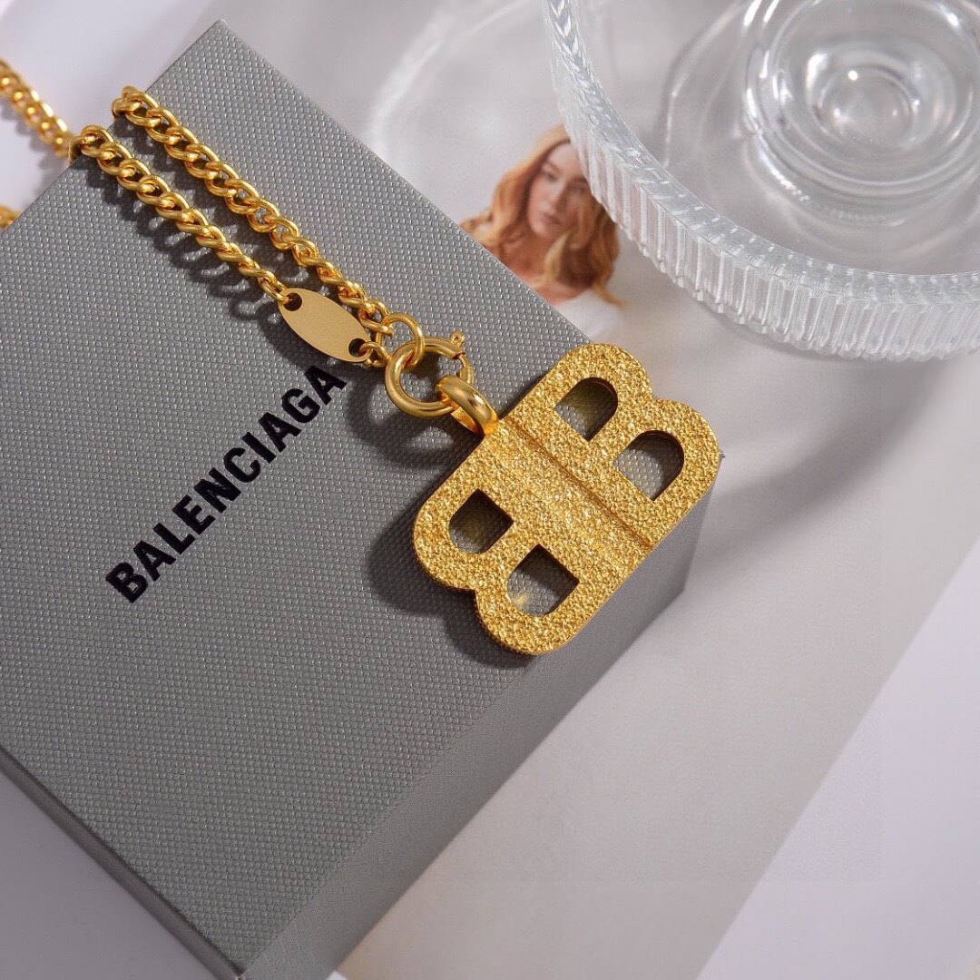 Avant-Garde Symmetric Letter Necklace