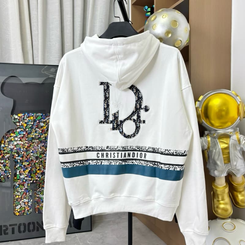 Bee Patch Embroidery 3D Embossed Hoodie