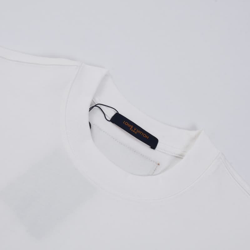 2025 New Classic Floral Pocket with Metal T-shirt
