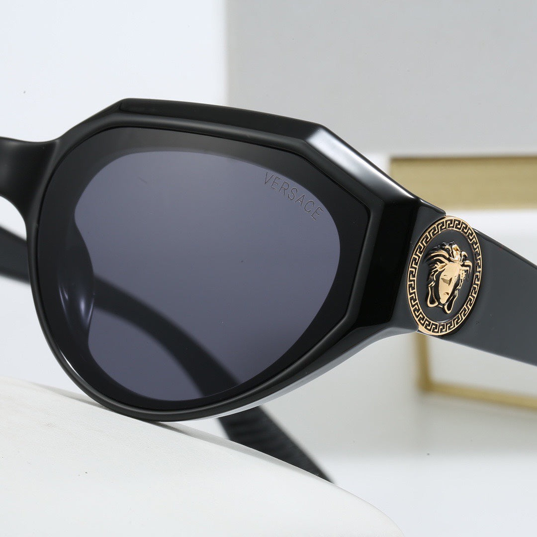Lunettes de soleil polygonales