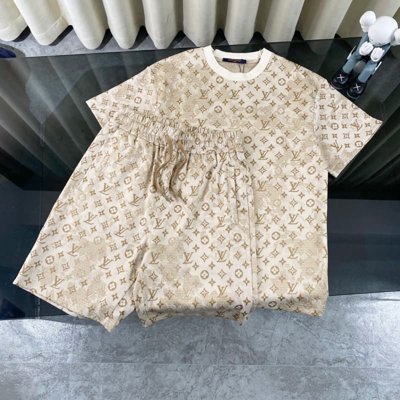 2025 New Classic Beige Jacquard T-shirt