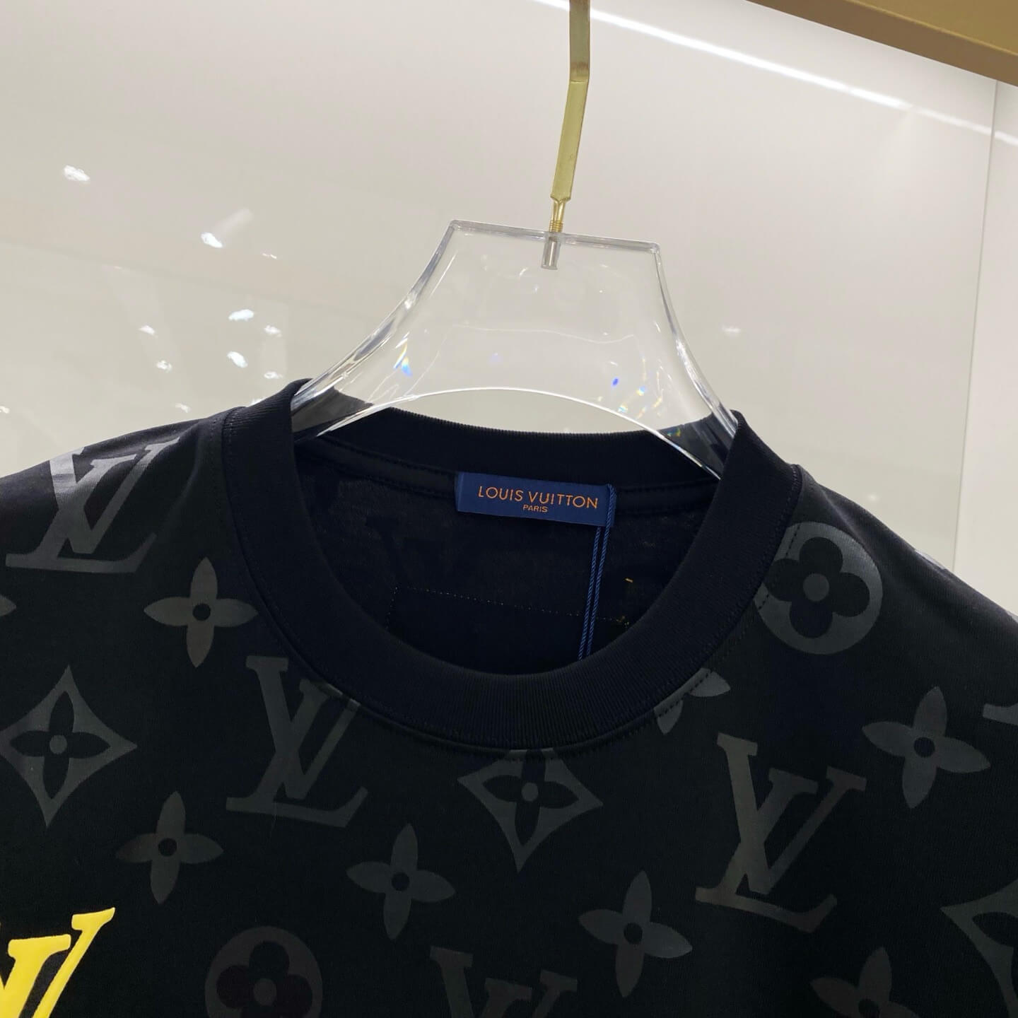 T-Shirt mit Vollfarbdruck