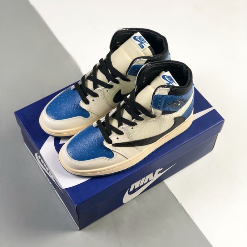 Baskets mi-hautes bleues et blanches