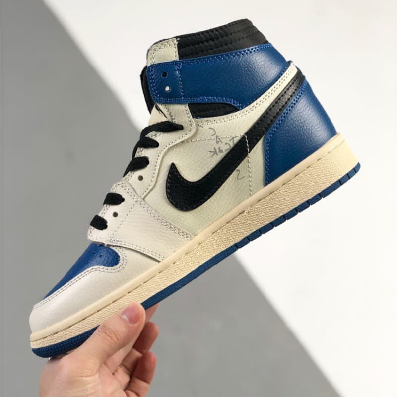Baskets mi-hautes bleues et blanches