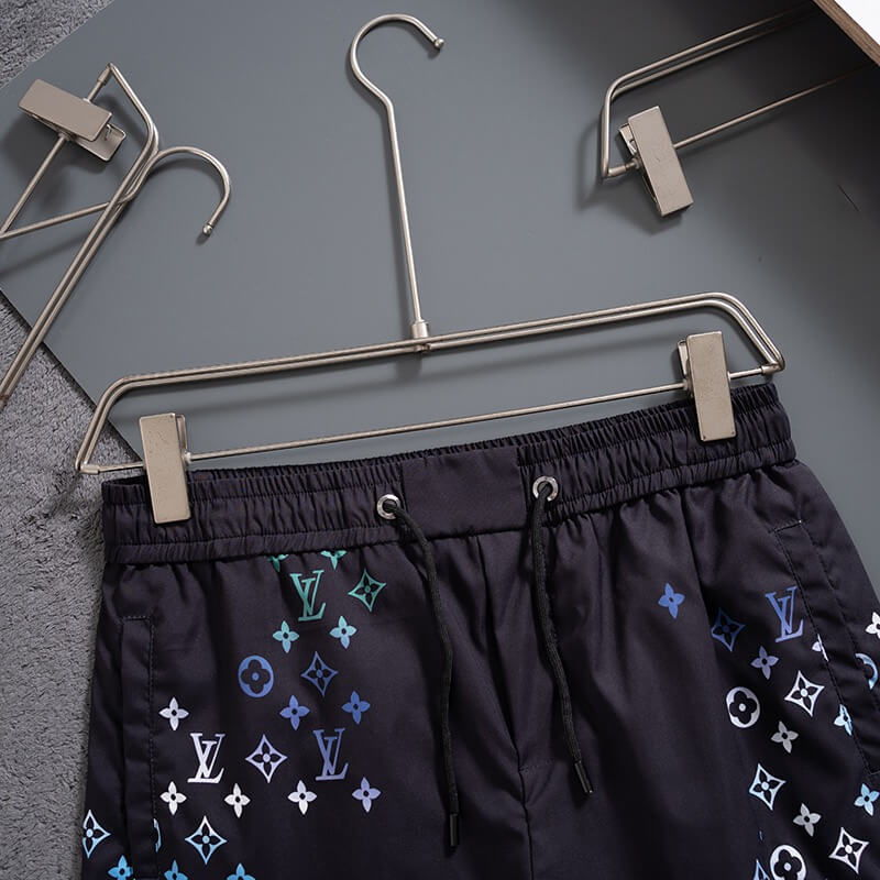 Strandshorts mit Farbverlauf