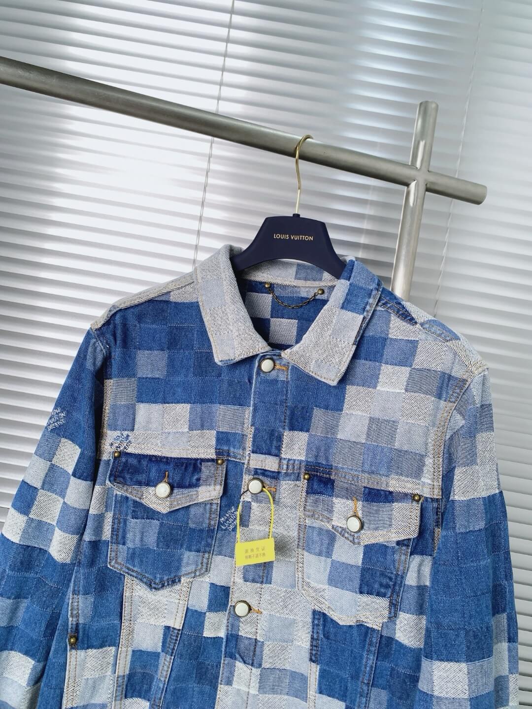 Nouveau costume en jean à carreaux