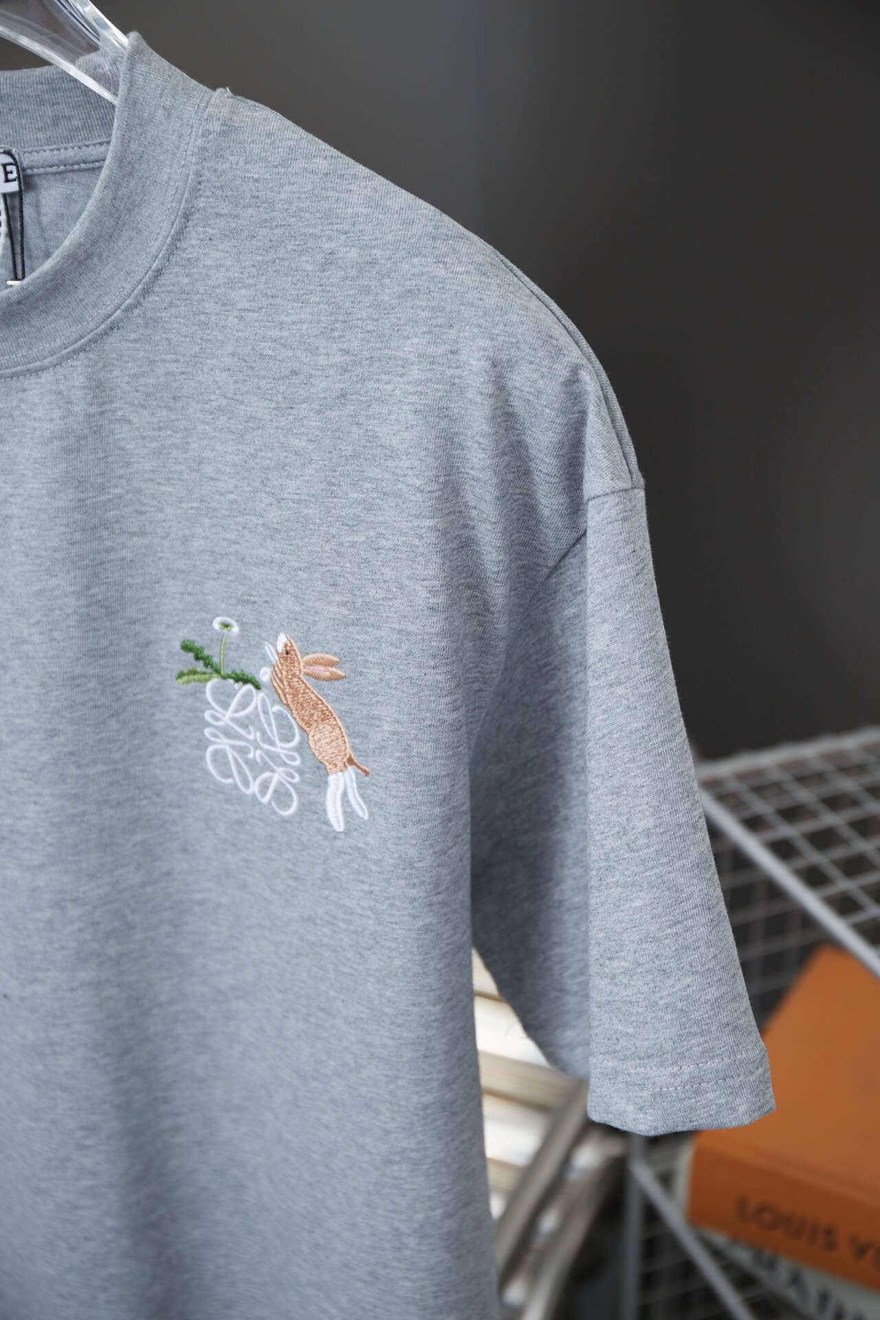T-shirt brodé lapin
