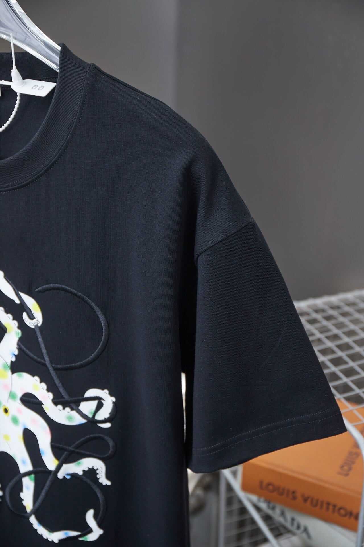 T-shirt brodé poulpe
