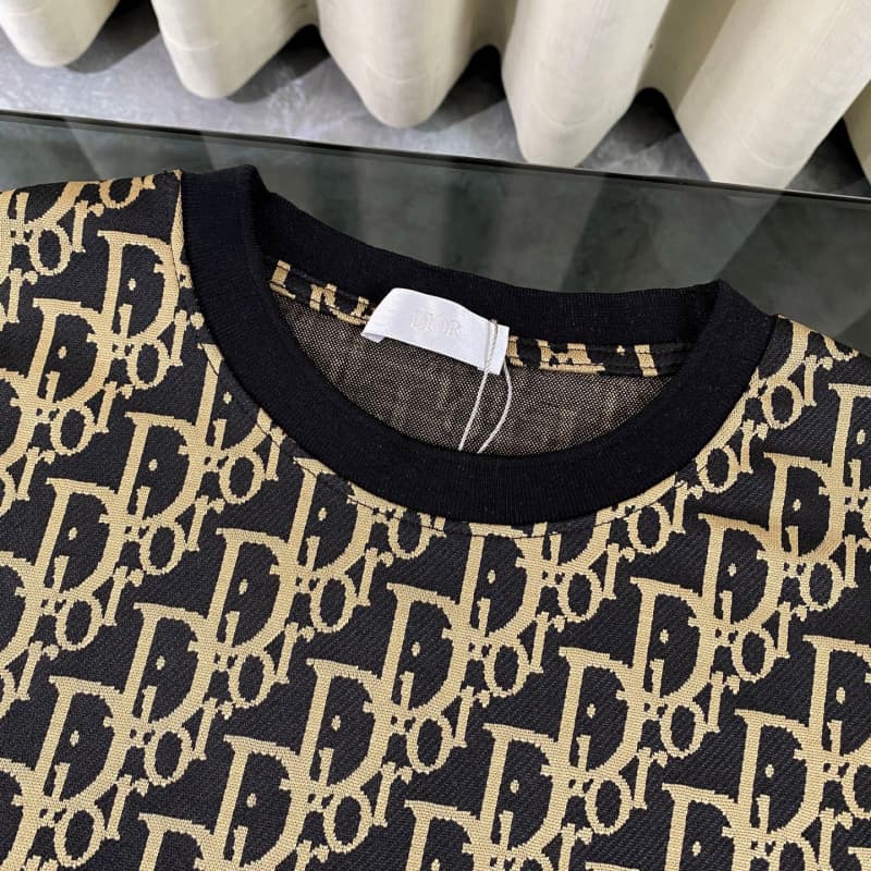 2025 New Brown Jacquard All-Over Print T-shirt