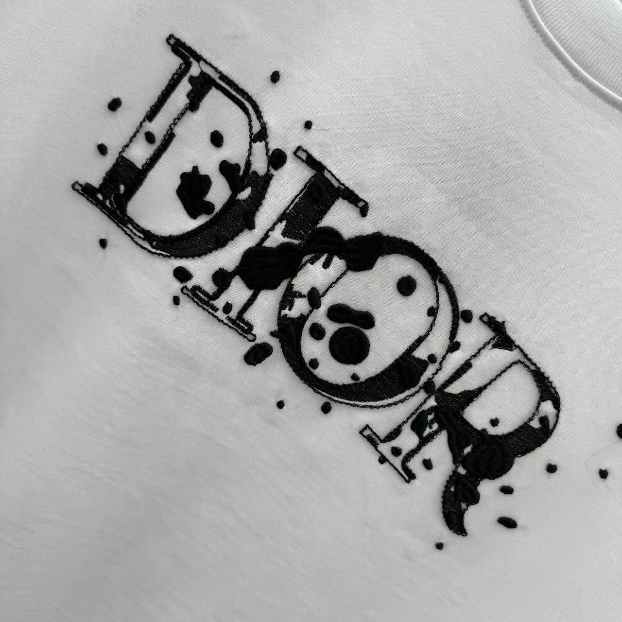 2025 New Hollow Letter Embroidered T-Shirt