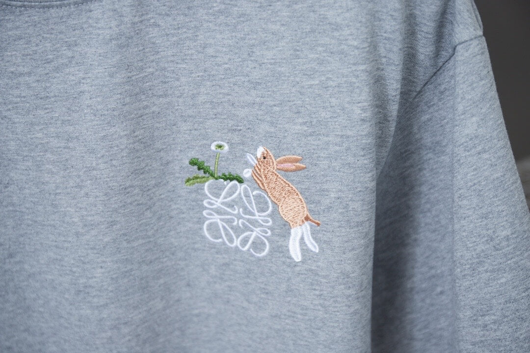 T-shirt brodé lapin