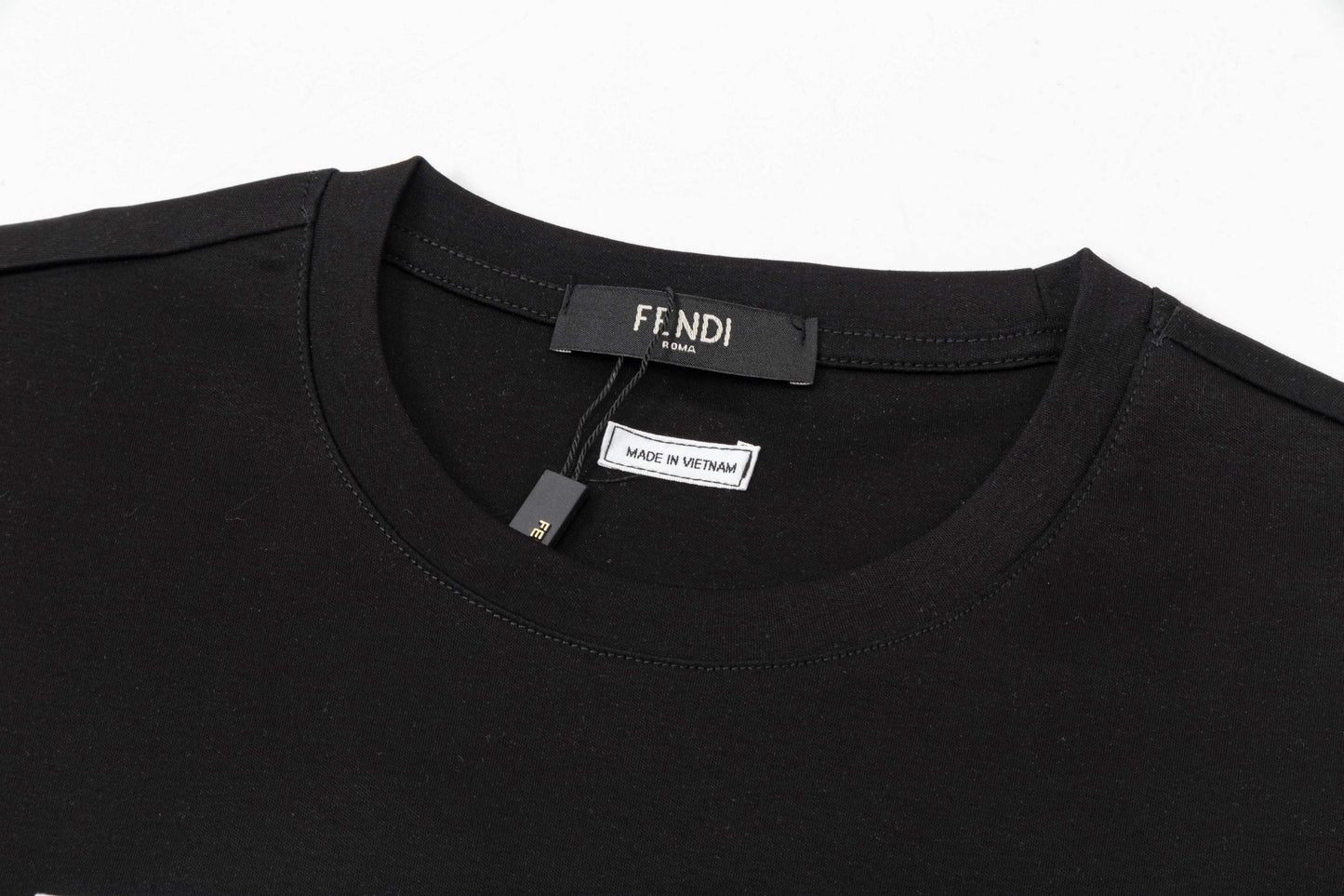 T-shirt imprimé lettre sur la poitrine