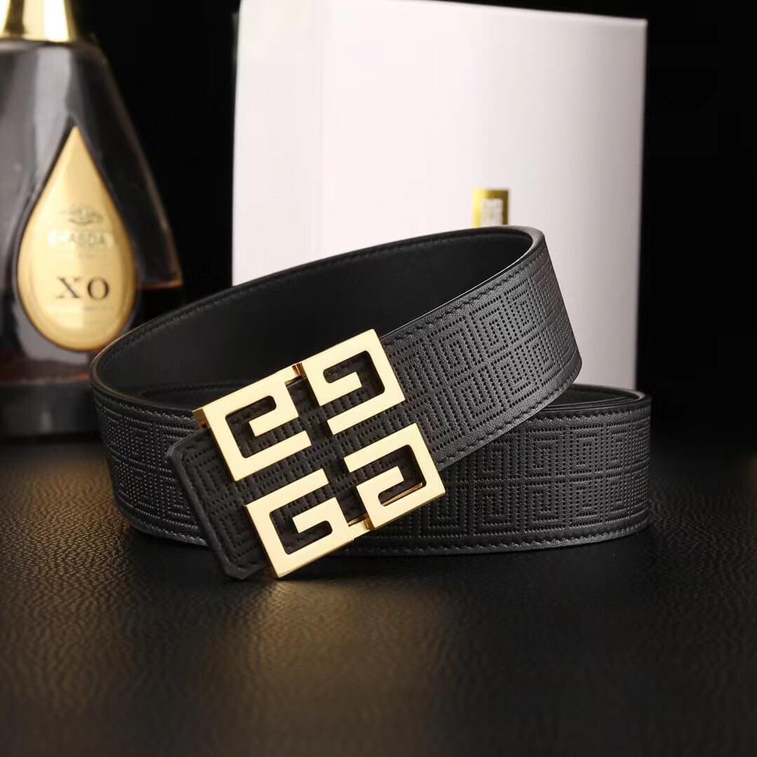 Ceinture en cuir à boucle en métal vintage
