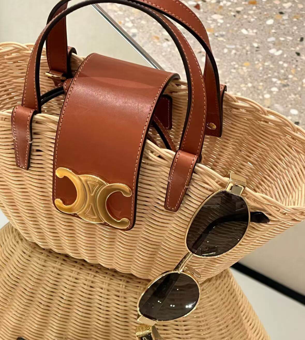 Sac à bandoulière en bambou de style resort
