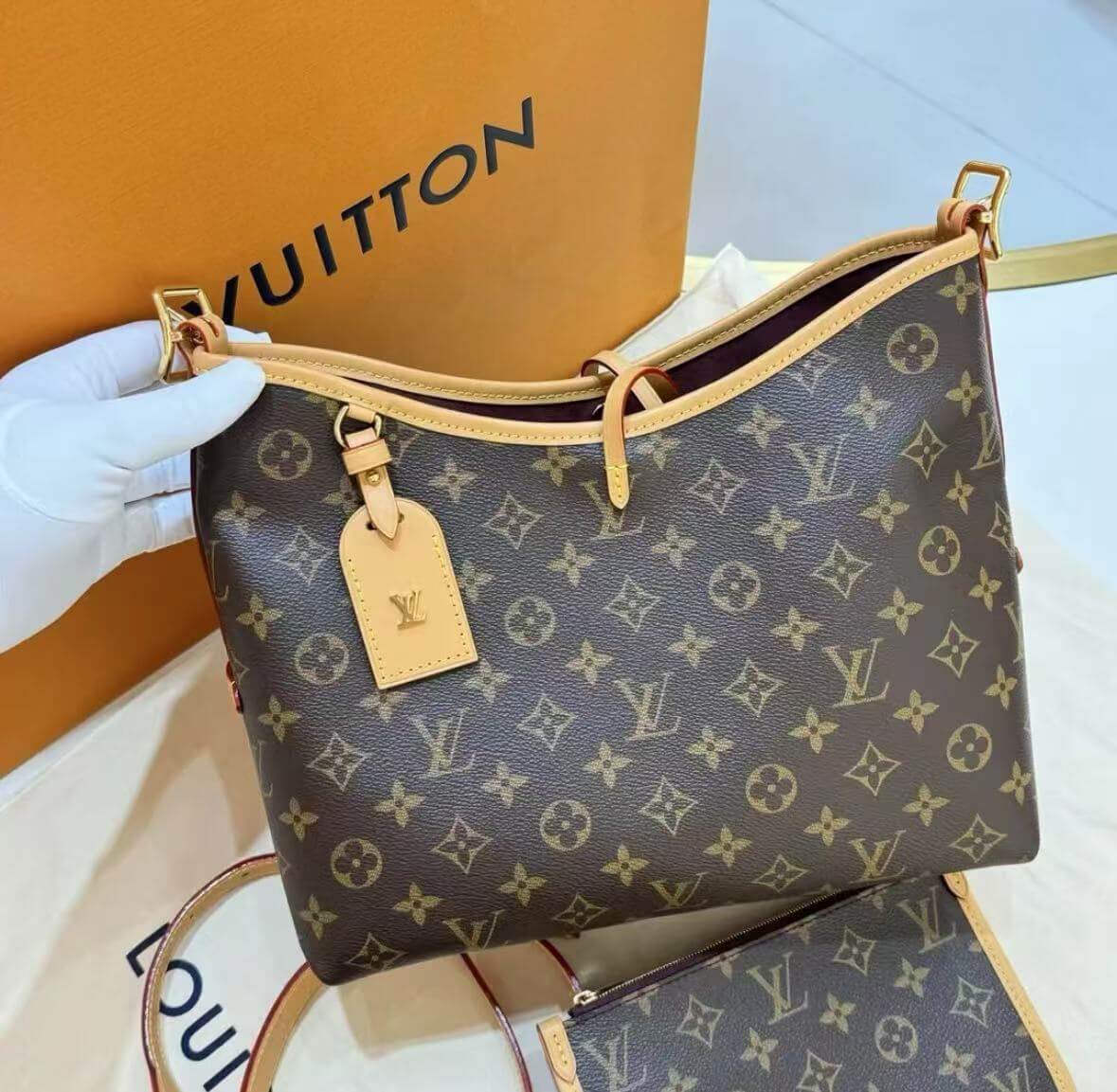 Sac bandoulière monogramme populaire