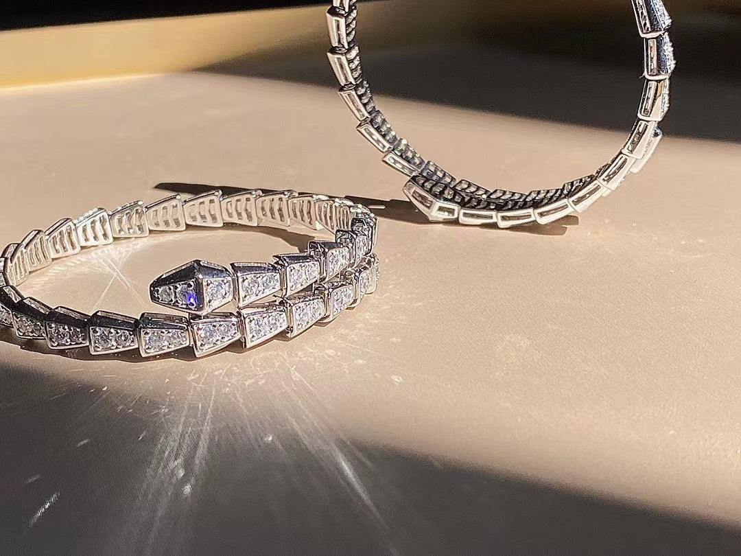 Snake Bone Full Diamond Bracelet