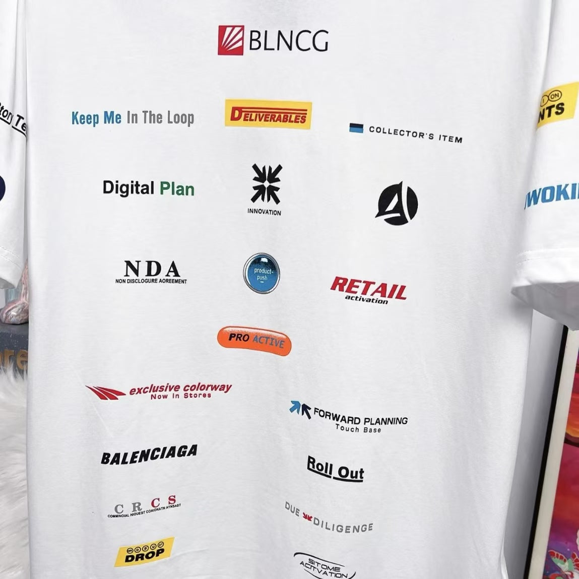 T-shirt imprimé multi-éléments