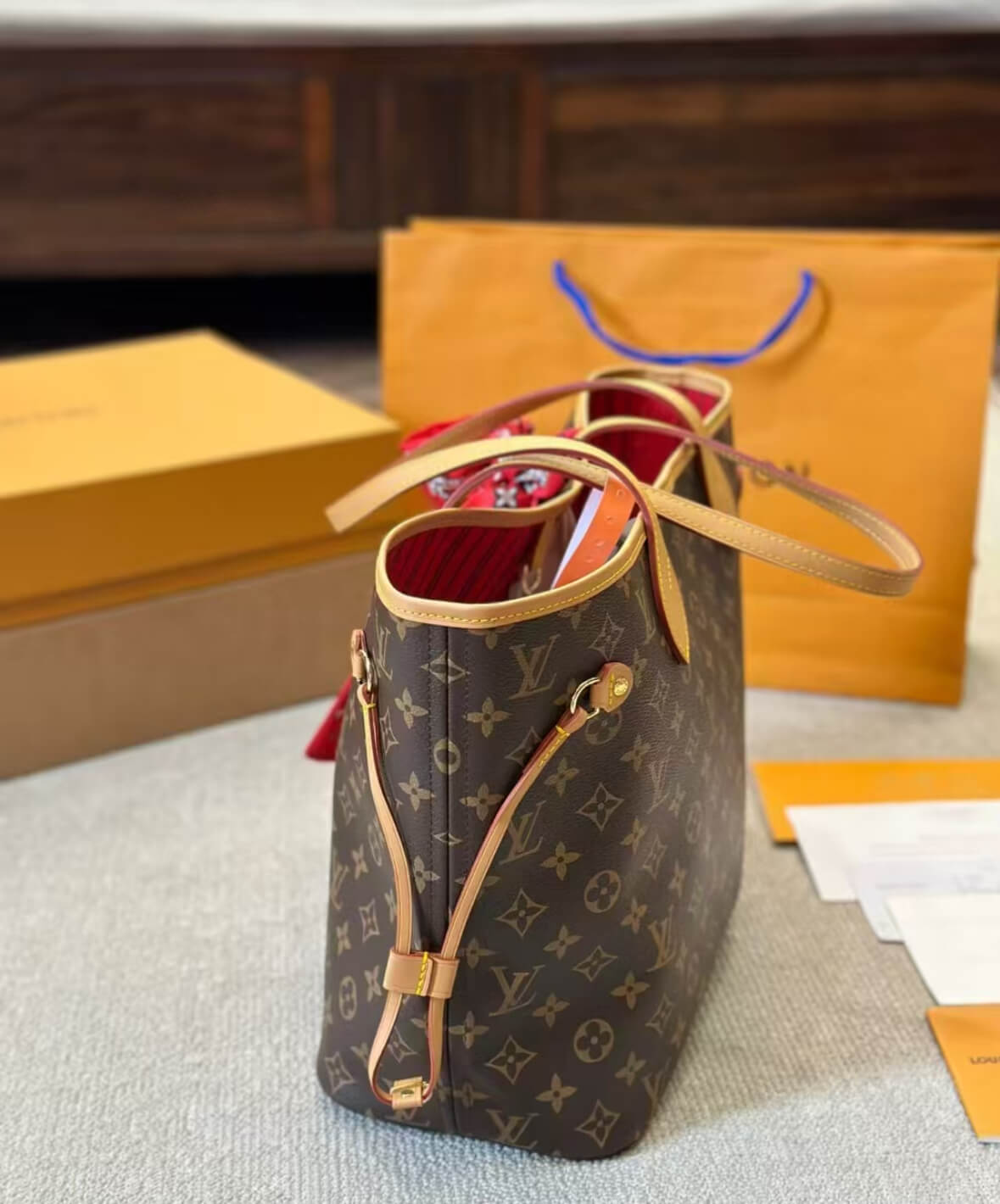 Vintage Brown - Red Handbag