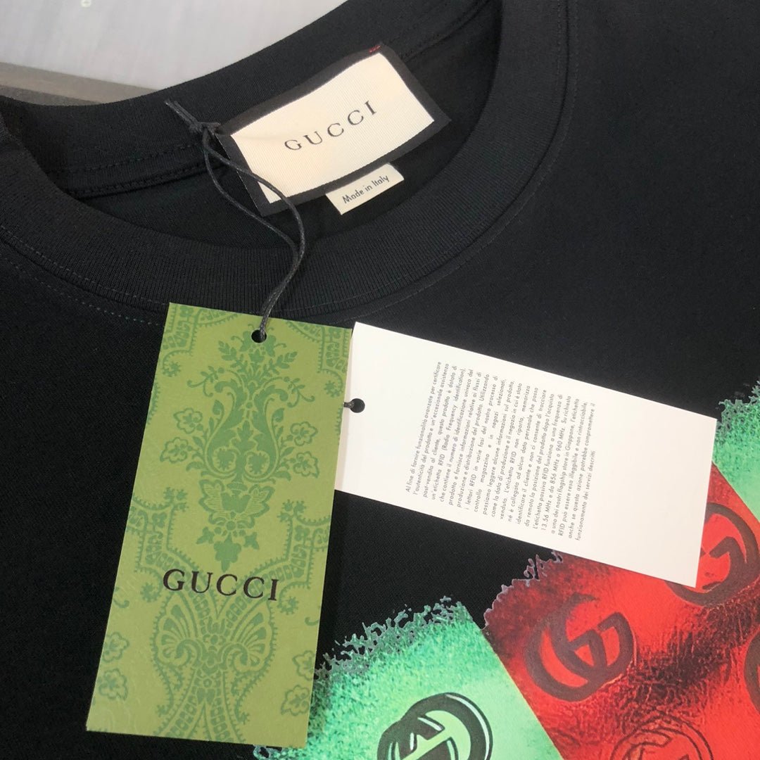 T-shirt imprimé patchwork rouge et vert