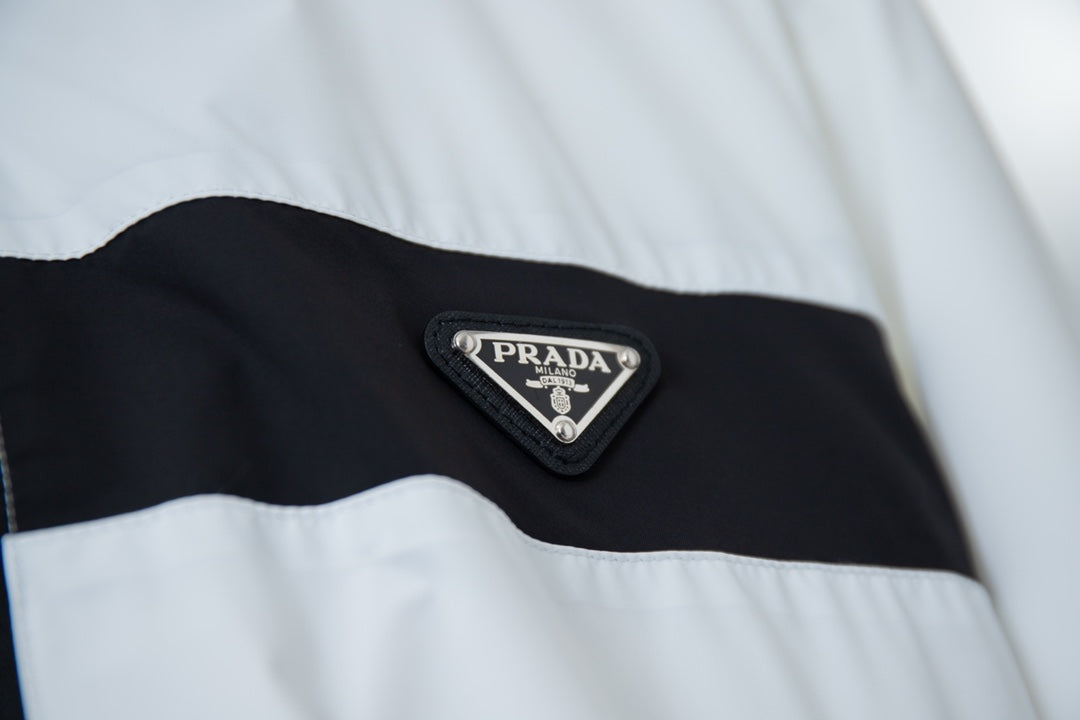 Veste rayée en nylon