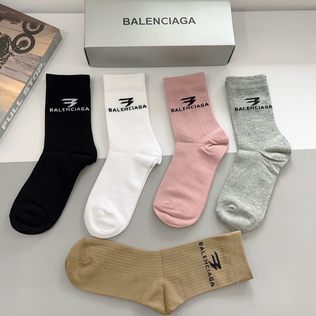 Chaussettes à motifs de lettres