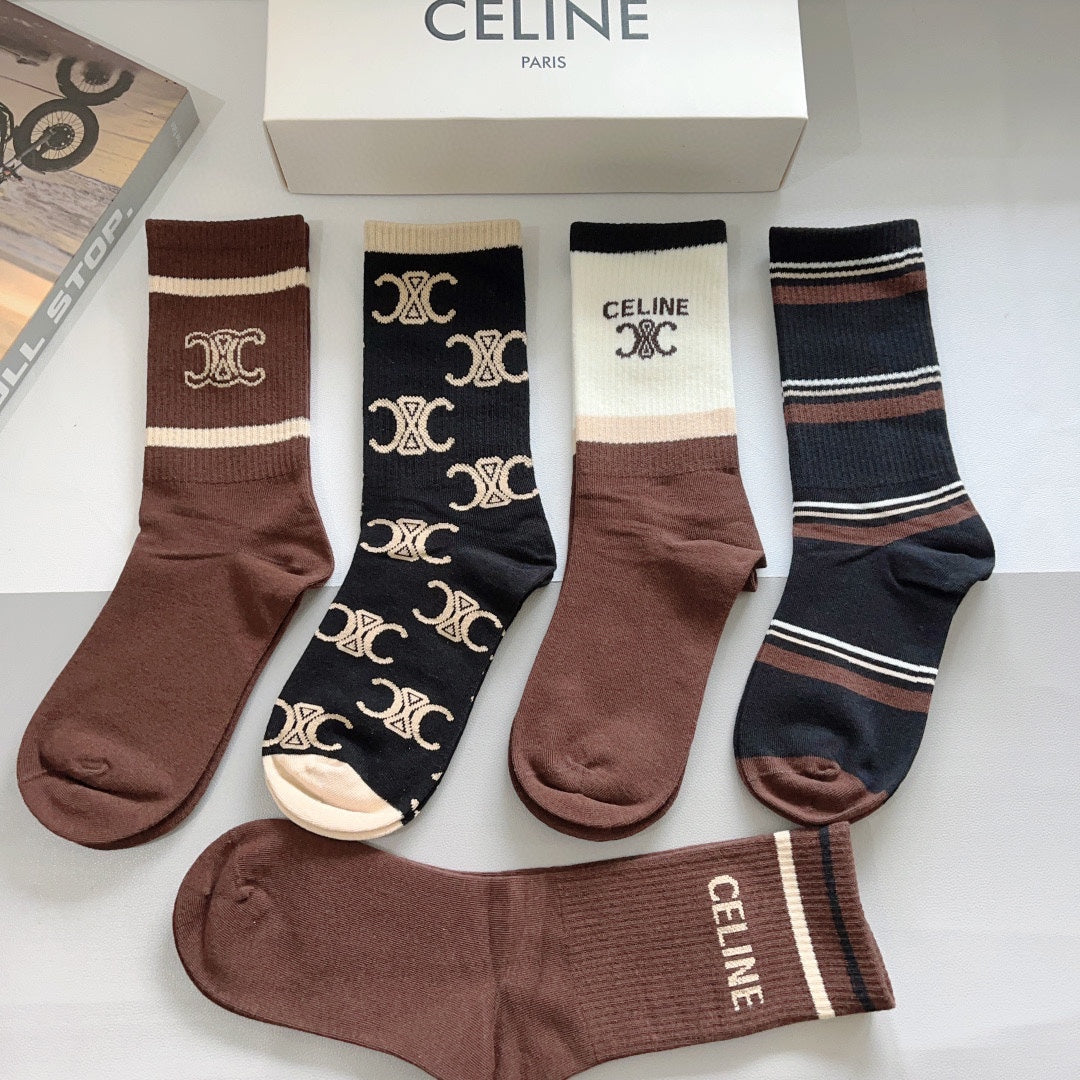 Chaussettes marron à motif classique