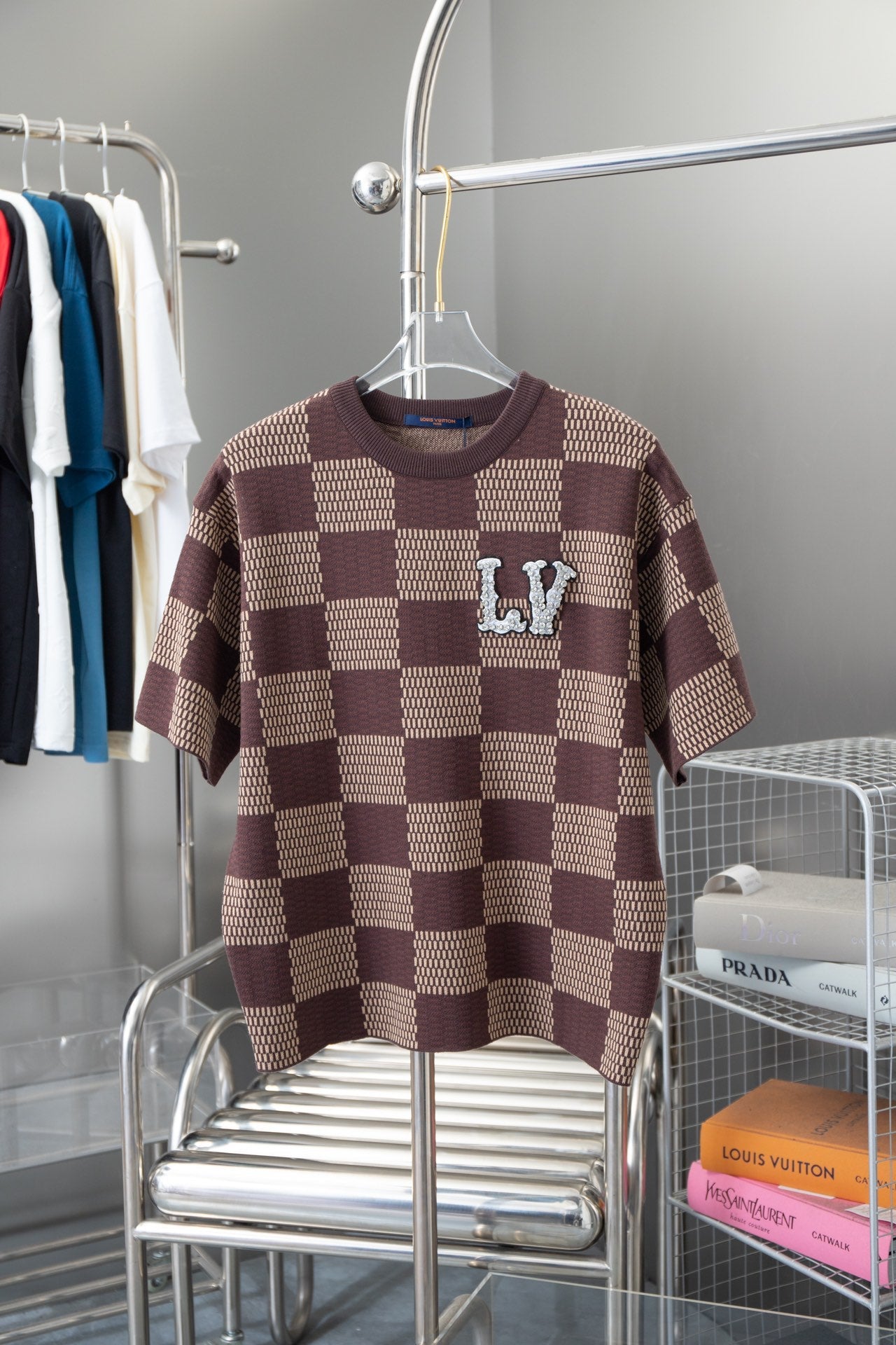 T-shirt brodé de strass