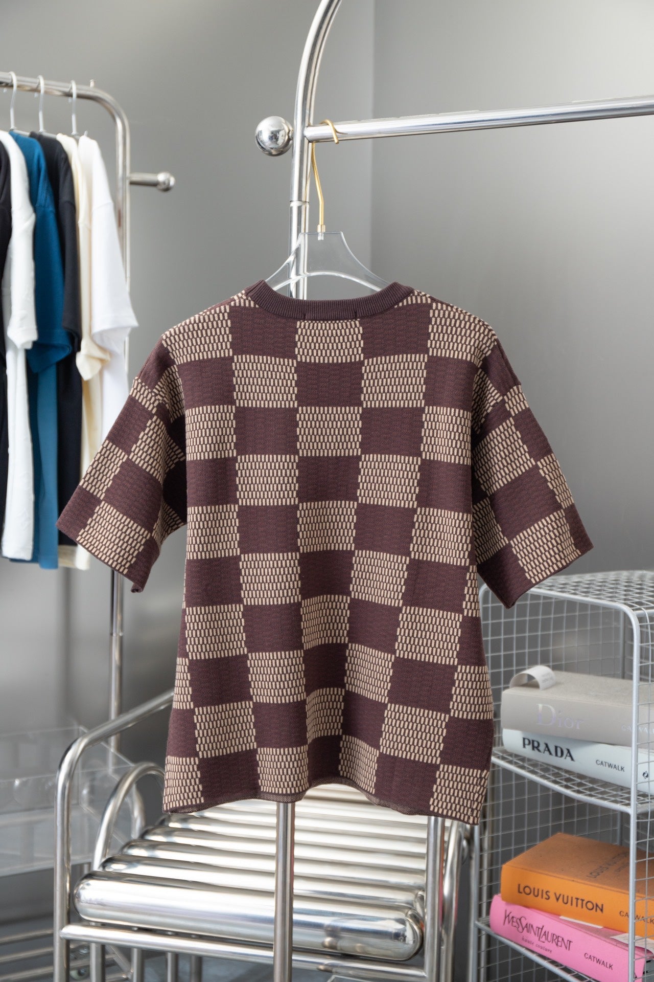 T-shirt brodé de strass
