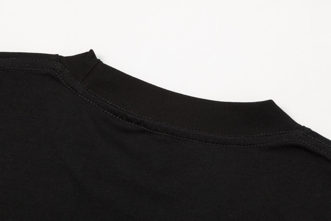 T-shirt imprimé lettres superposées