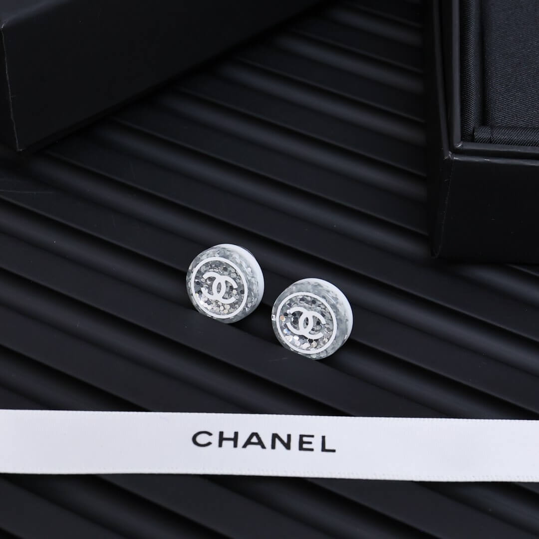 Oceanic Circle Stud Collection