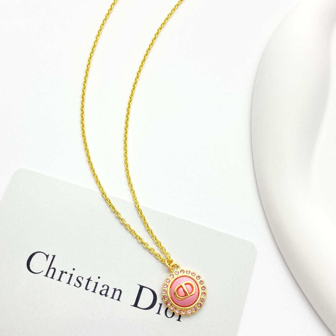 Signature Disk Pendant Chain