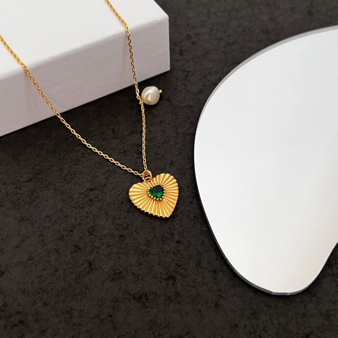 Vintage Heart Pendant Necklace