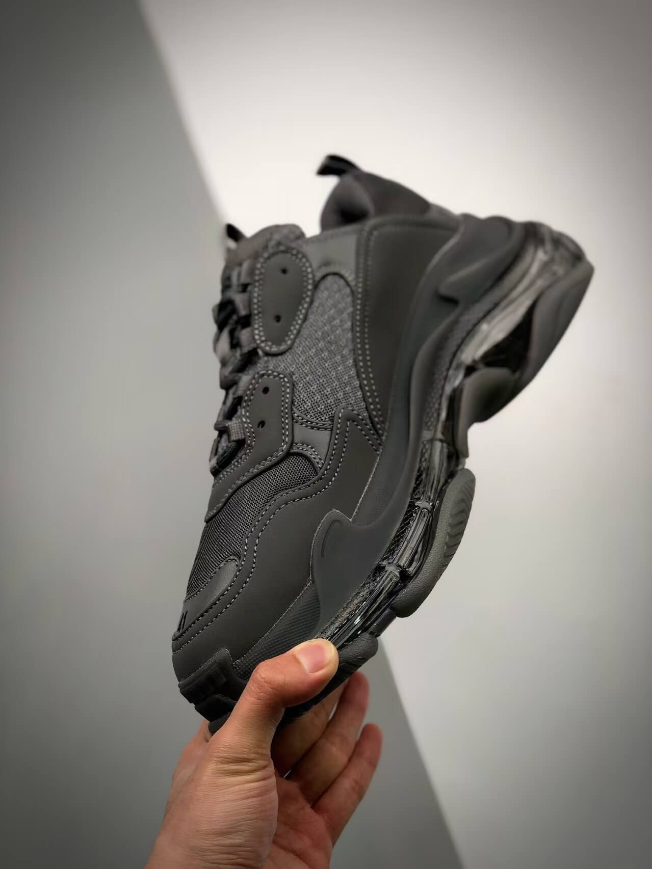 Black Height-Increasing Sneaker