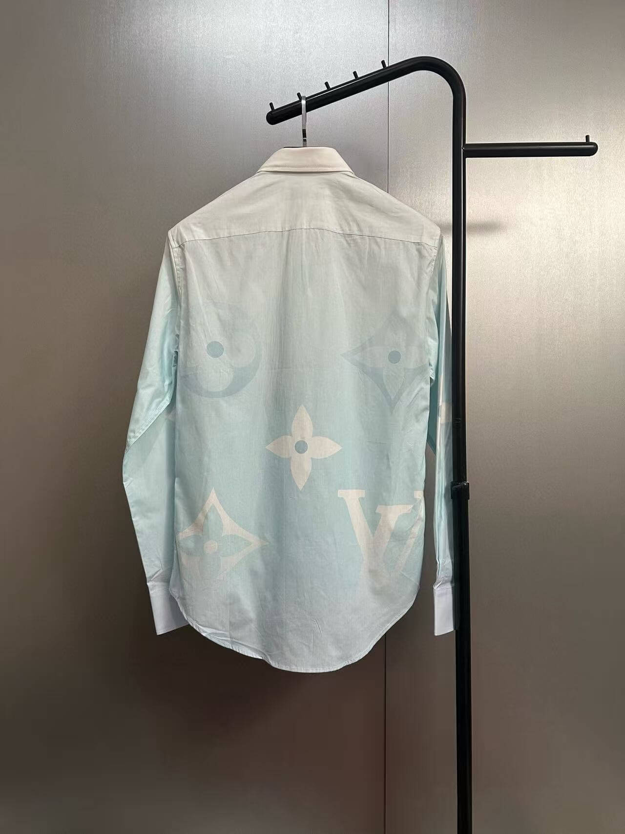 Teal Button-Up Long Sleeve Shirt