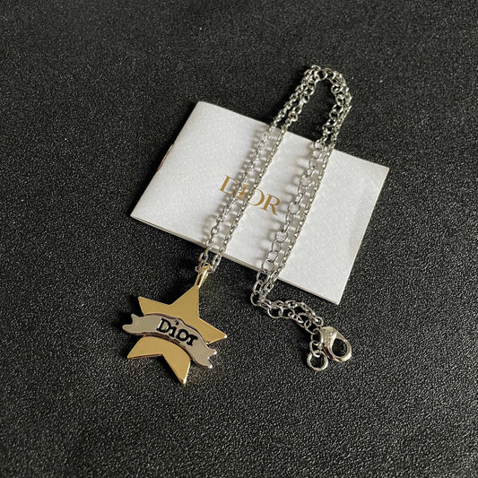 Simple & Classic Five-Pointed Star Necklace